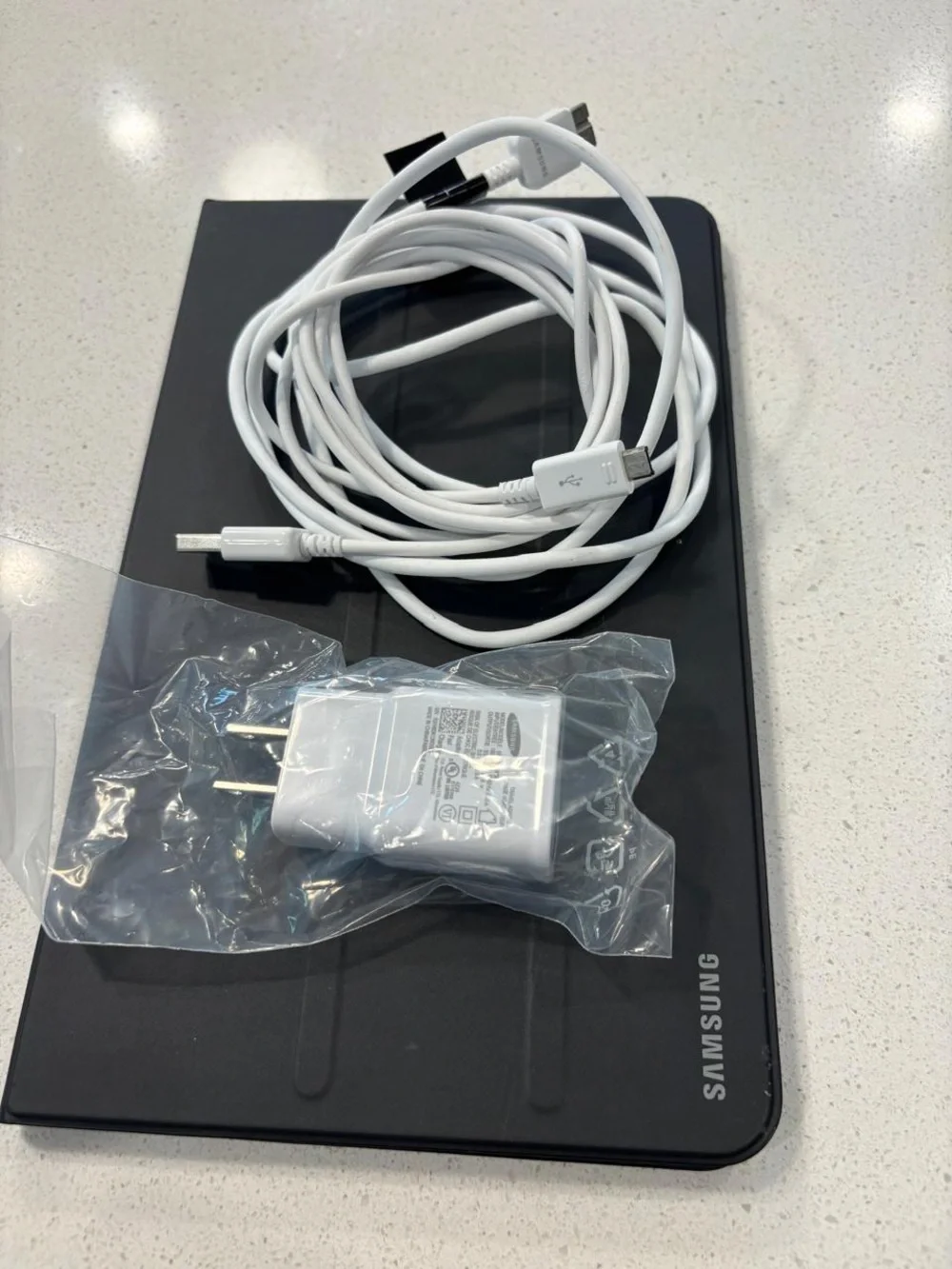 Samsung Galaxy Tab A 10.1 SM-T587P 16GB Black Tablet Case Charger #E49